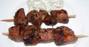 Souvlaki with Tzataiki